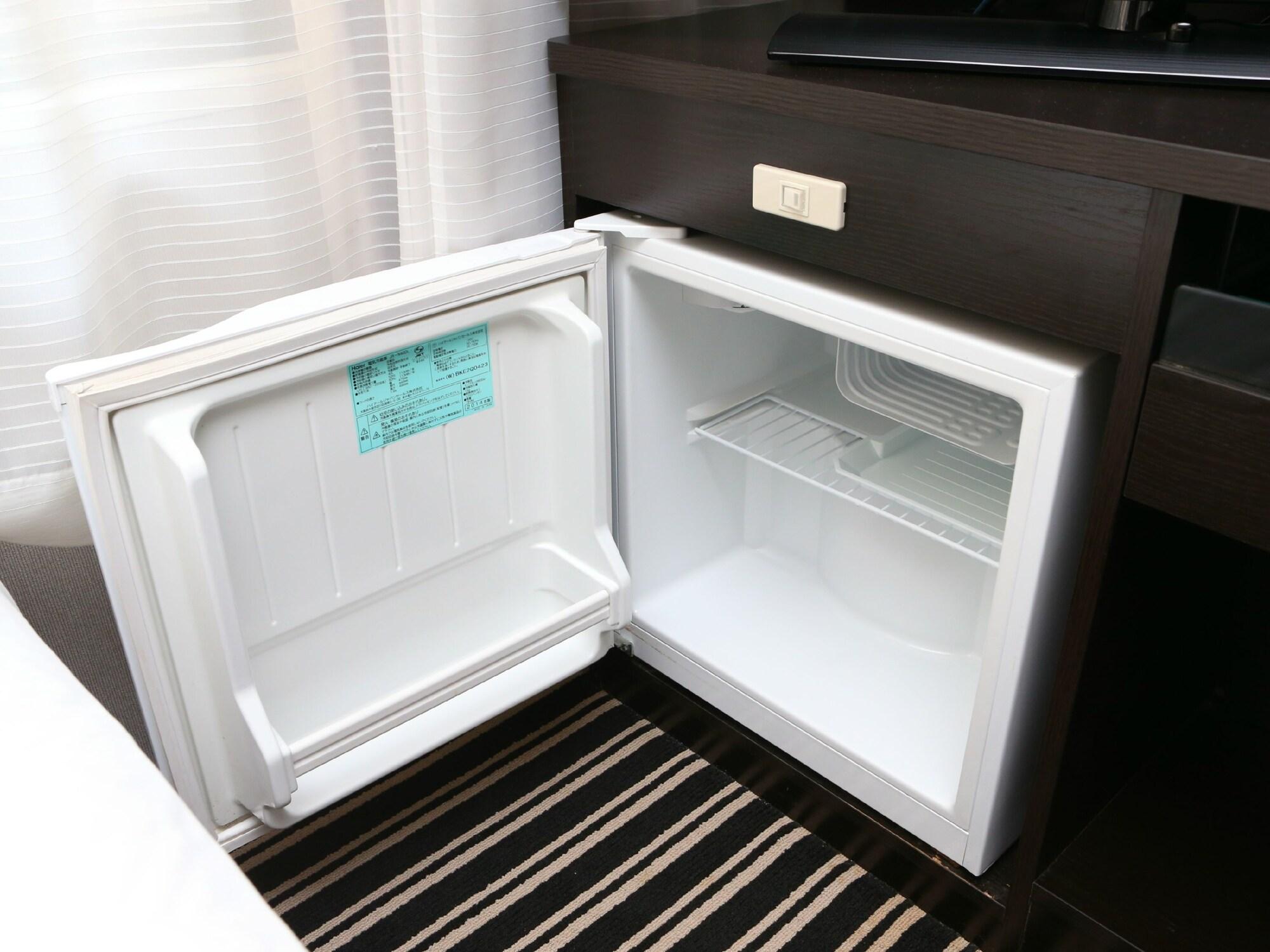 Apa Hotel Niigata Tsubamesanjo Ekimae Exteriör bild