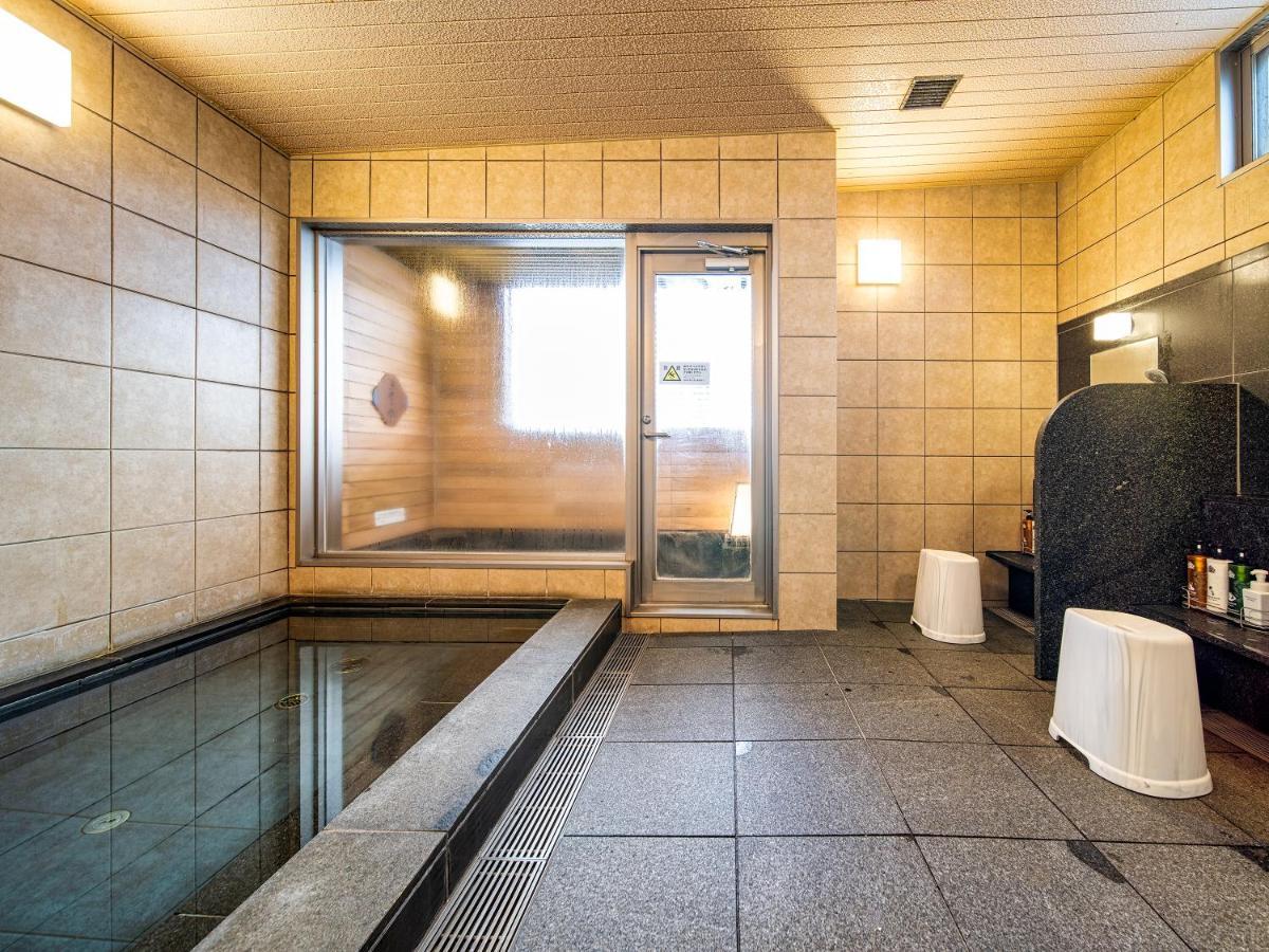 Apa Hotel Niigata Tsubamesanjo Ekimae Exteriör bild