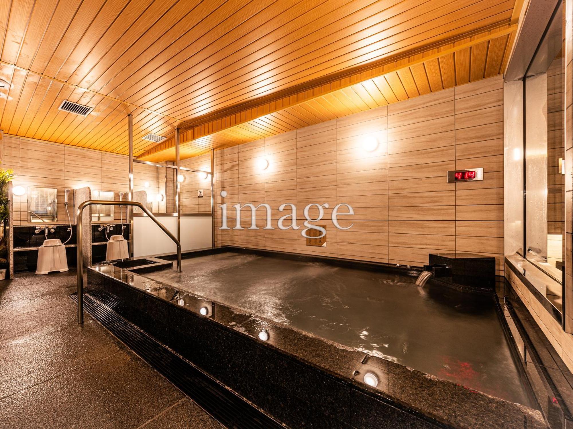 Apa Hotel Niigata Tsubamesanjo Ekimae Exteriör bild